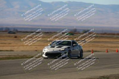 media/Nov-24-2023-Speed SF (Fri) [[8629a6e656]]/Red/Grid and Front Straight/